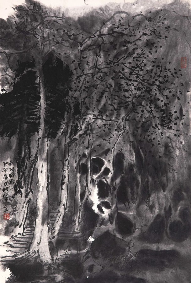 郑阿湃《鼎湖时雨》 中国画  68x35cm.jpg